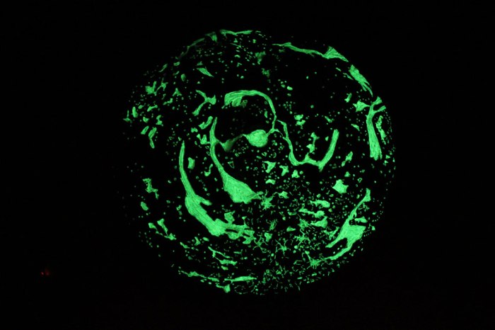 glowplanet(compressed)