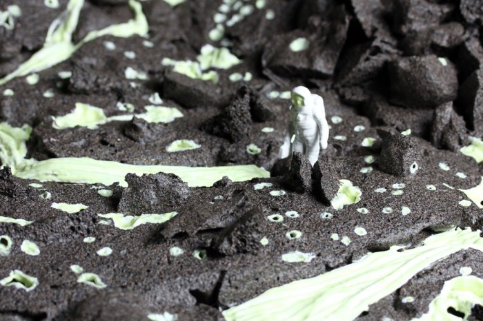 Spaceman-wide(compressed)