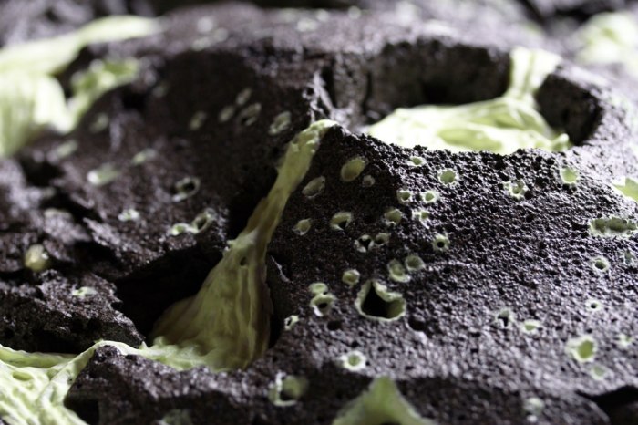 volcano-detail(compressed)